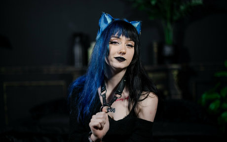 pixiemstyfree model sexy pics