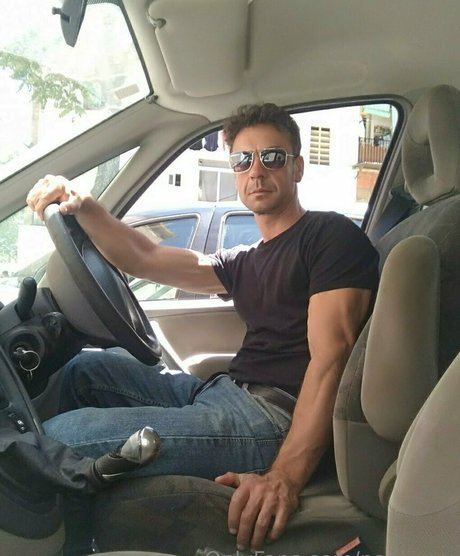 papi xxx high quality actress photos