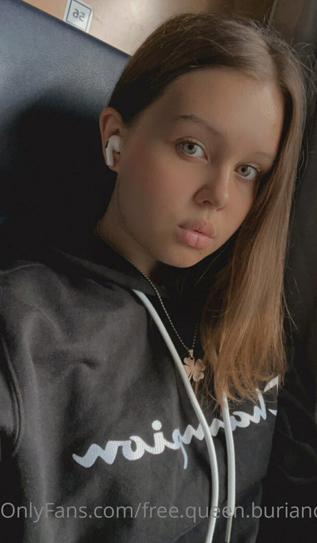 free top queen 1 sexy actress archive