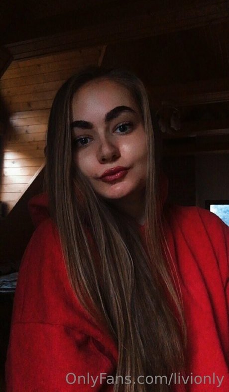 livionly nice star photo