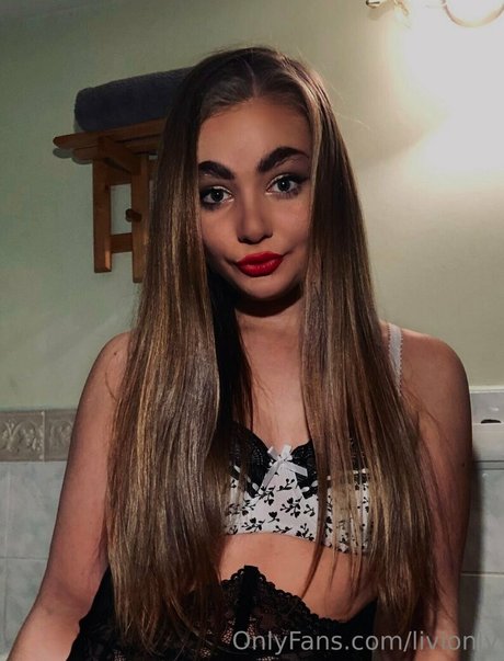 livionly pornstar nudes image