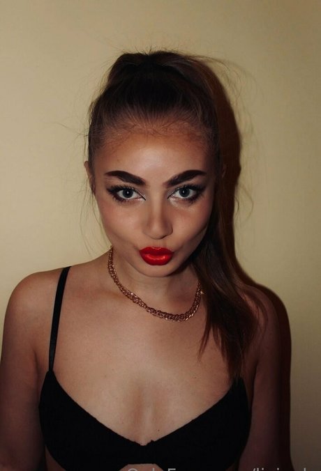 livionly pornstar adult img