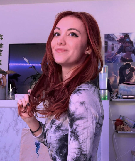 Echochlo hot model img