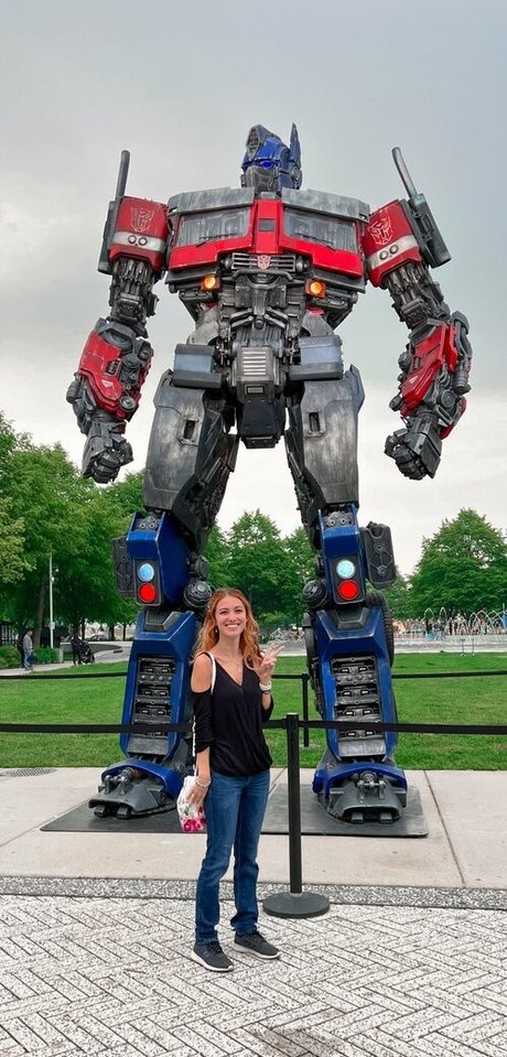 Echochlo exclusive model picture