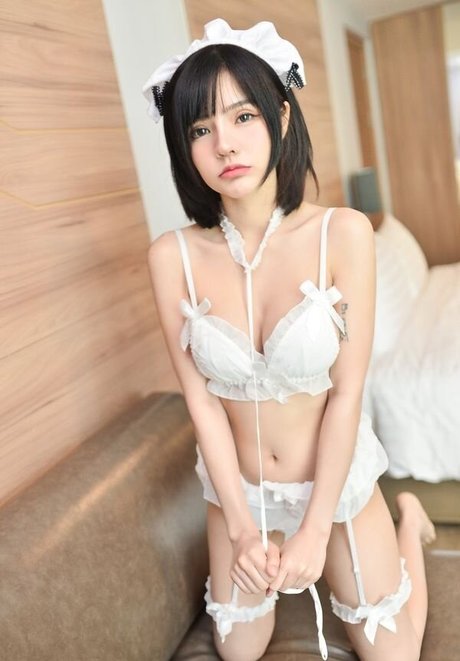 Kaijeaw Sirinrat pornstar art galleries