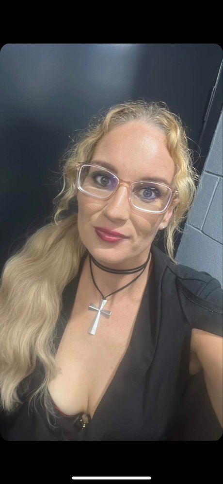 MistressFelicity sexy model pics