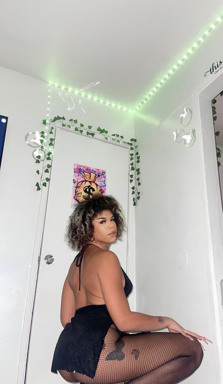 Icy GoaThroat_ naked star archive