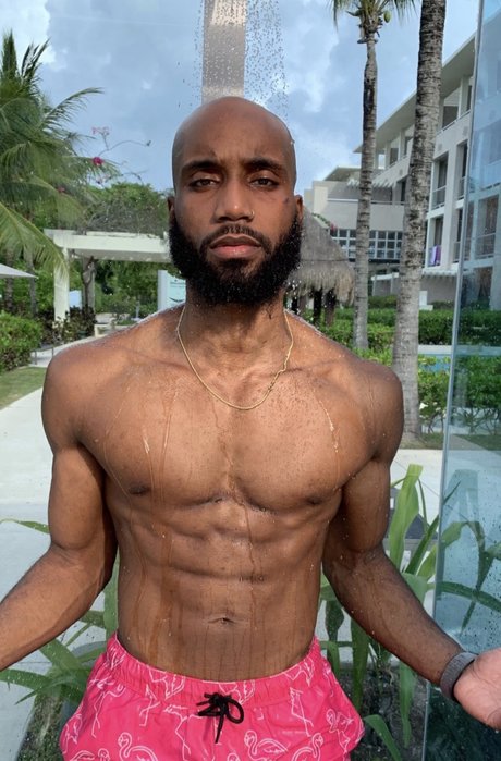 davis porn model pic