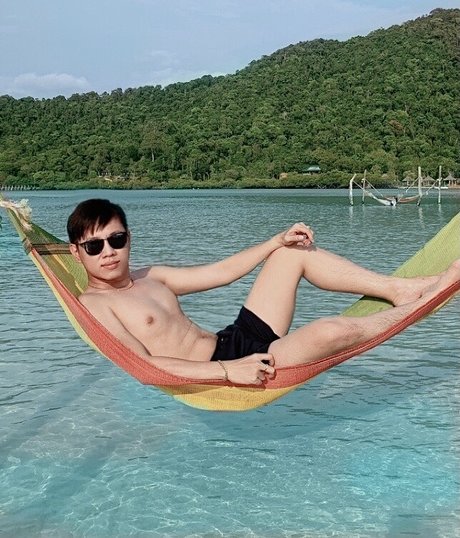 Kyo HuynhLong_ star naked pics