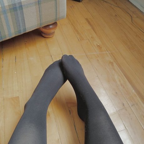 tinyfeetandtoes pornographic model galleries