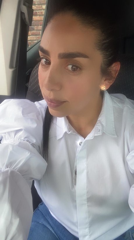 Maira Cortes avila hd model pics