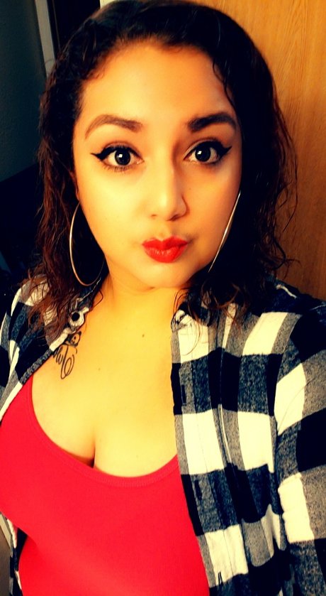 Kita Milano model xxx photo