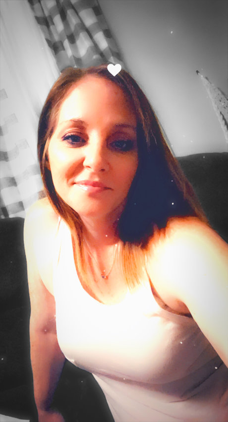 Jaymee English erotic model galleries