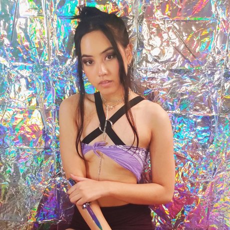 SonDayze star free galleries