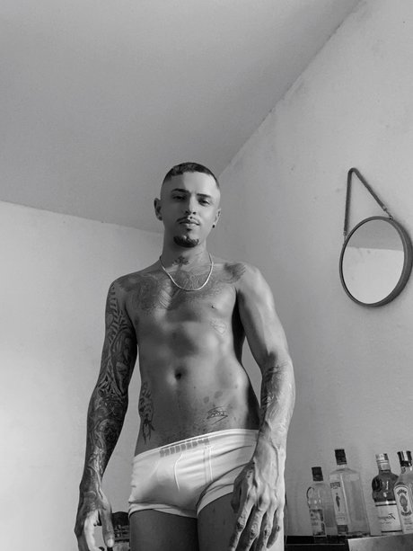 William Reis nude model photo