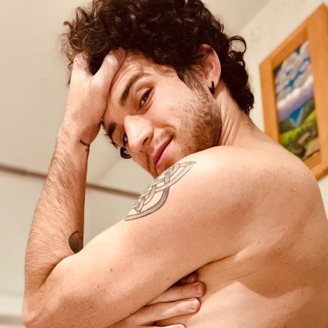 Dakota James star art archive