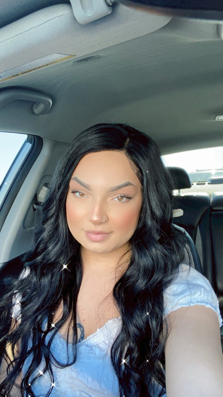 Mara Rain star pretty pics