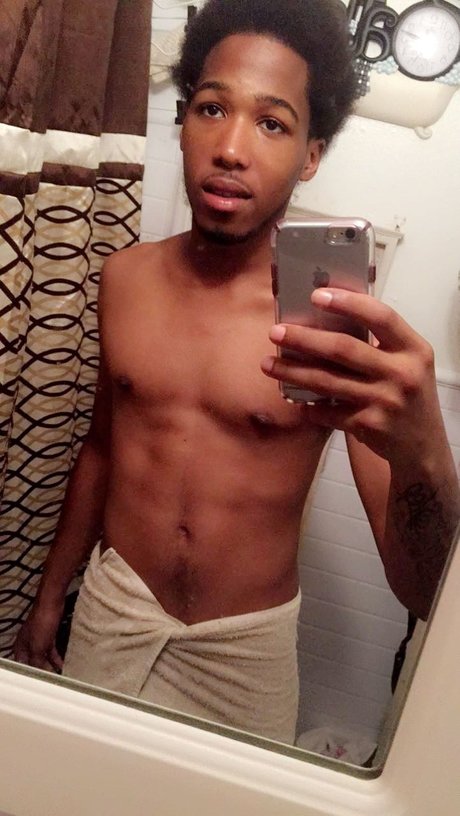 Nauti E sex pornstar pictures