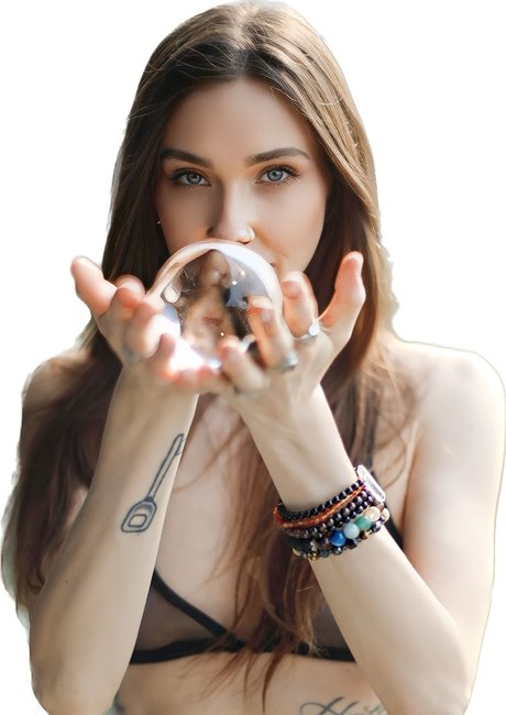 Vada Vortex model art photos