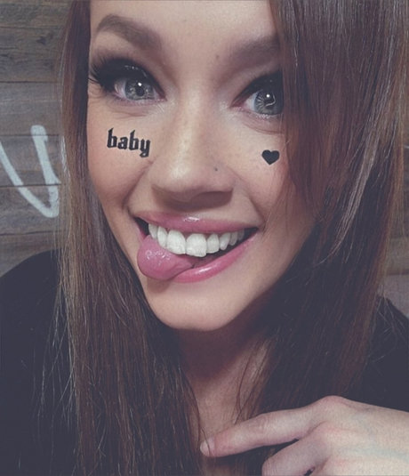 Lila Lotus pornstar perfect gallery