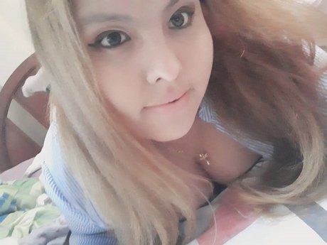 kiara star erotic photos