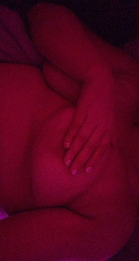 Lily Luna model erotic gallery