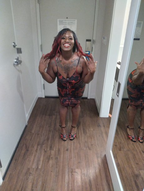 CreamMarie star exclusive image