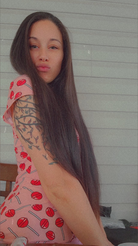 Mixed Mutt Slut model art photo