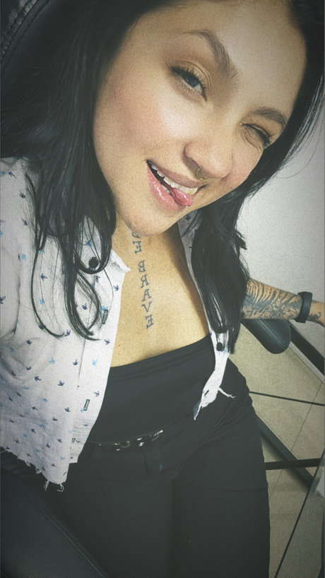 _oh a r_ naked pornstar picture