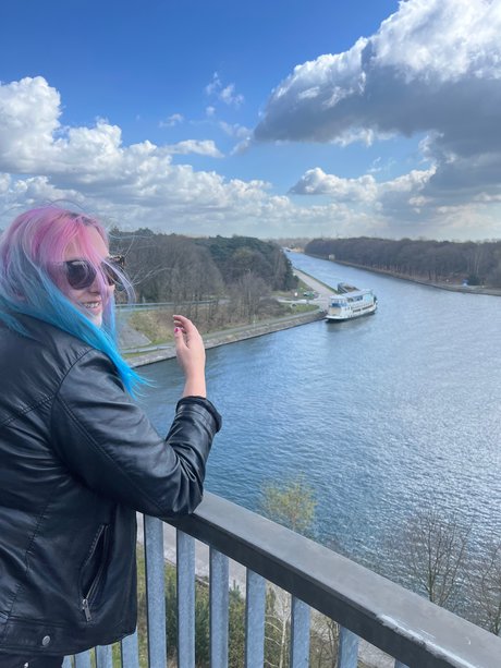 Julie Jellyfish model perfect galleries