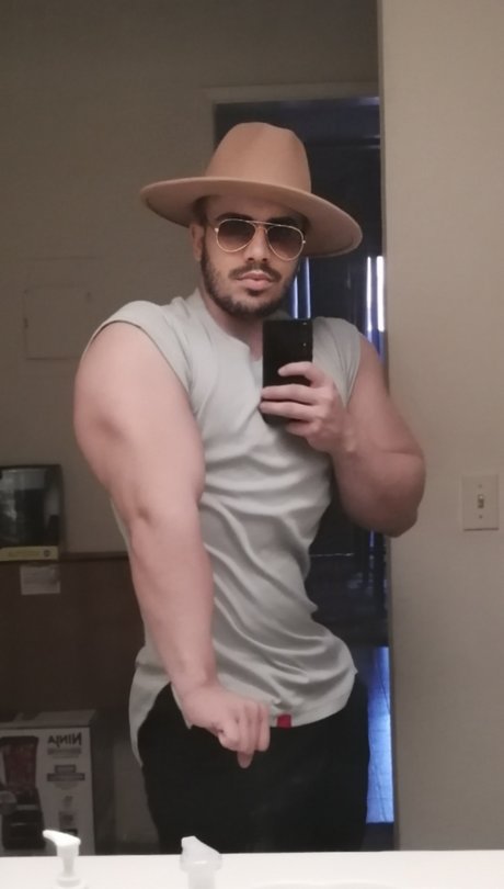 George Angulo star best pictures