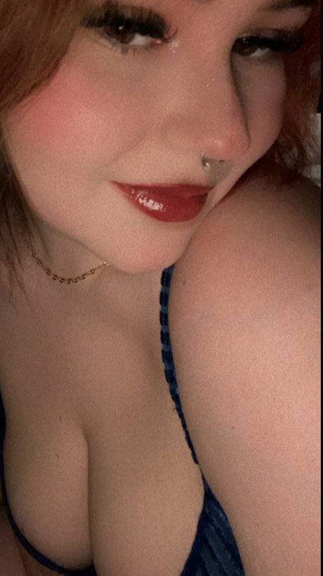 Small Bunny exclusive pornstar photo