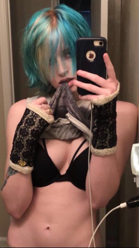 ginger kitty hd actress photo