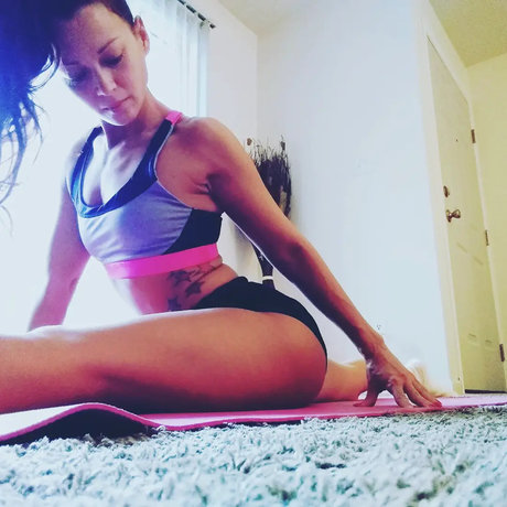 MissAlanna pornstar nudes photo