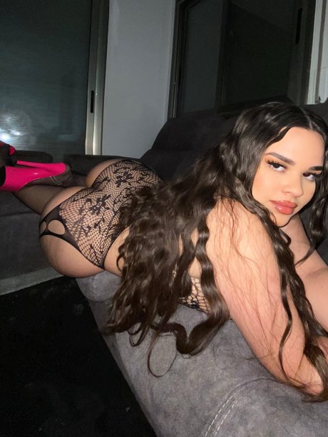 Curvyex ticaa adult model photo