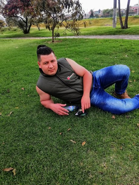 Tomy_ star xxx photos