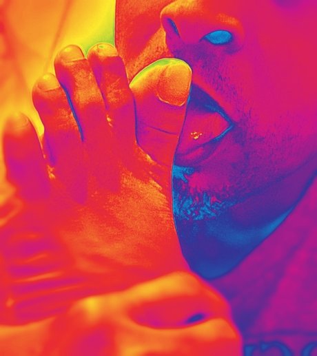 Toe Van Riss pretty model image