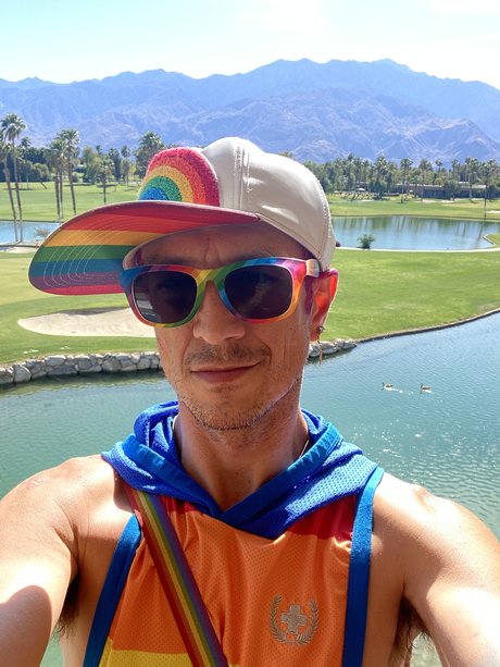 Jorge L Gonzalez Jr_ beautiful star archive