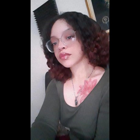 Tyjane Havies porn actress gallery