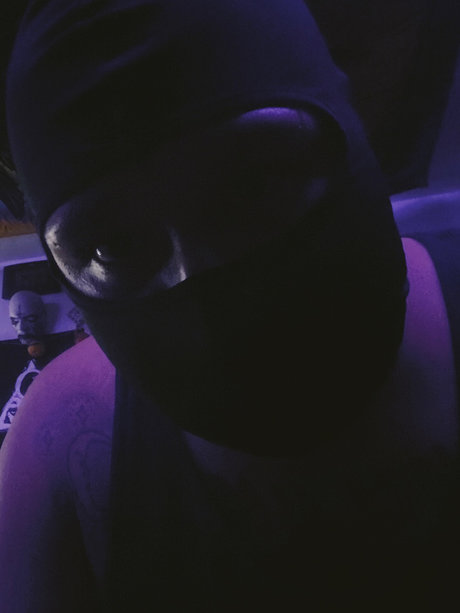 PORKY FUXXX star naked pic