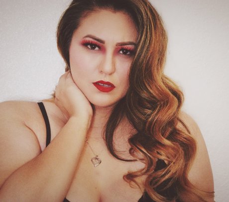 joey beanato model art gallery