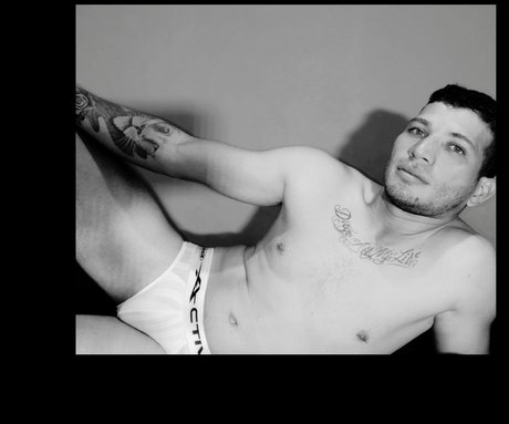 Mairon exclusive star pics