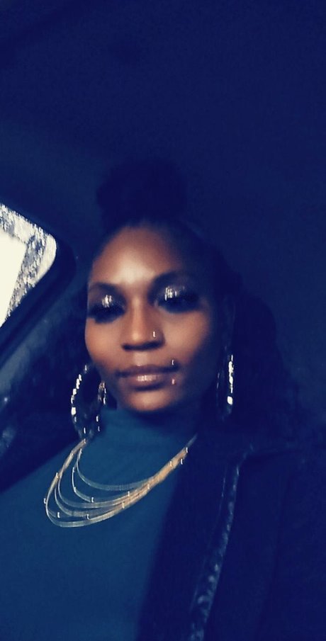 Amanda Carmella pornstar nude image