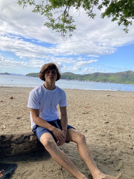 Noah Quir s pornstar naked pics