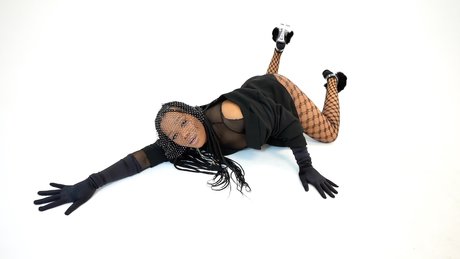 Yum_ pretty model images