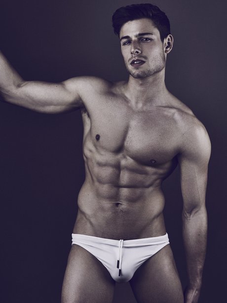 Tom Walker free actress images