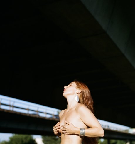 Tetiana naked model picture