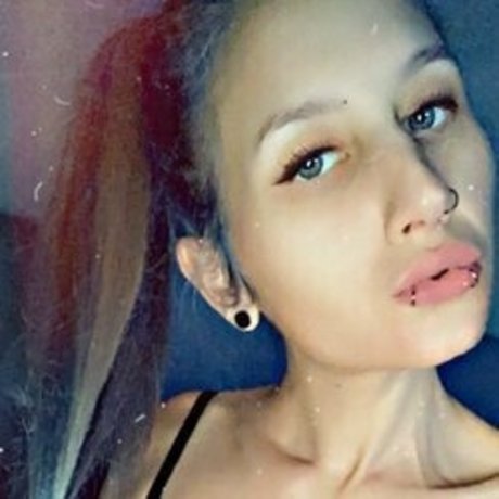 willow reign high quality star picture