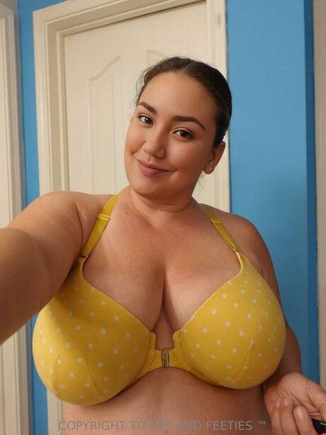 Titties and Feeties beautiful pornstar gallery