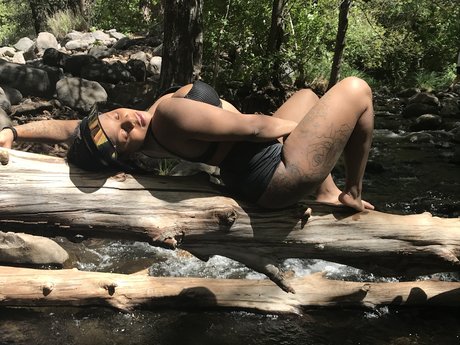 youloveKP star sex pictures